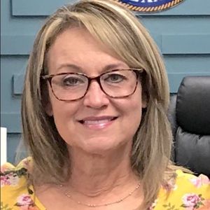 Meet your Posher, Shari